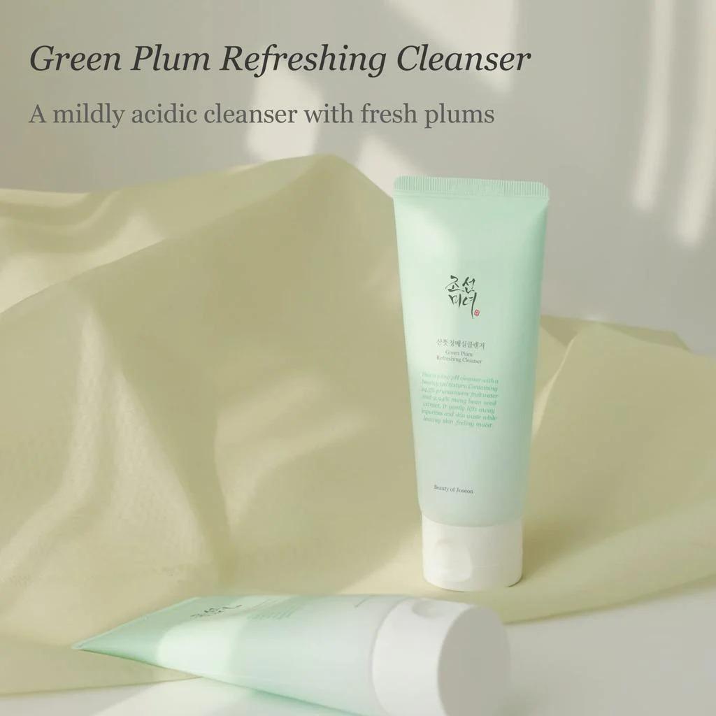 Green Plum Refreshing Cleanser 100ml