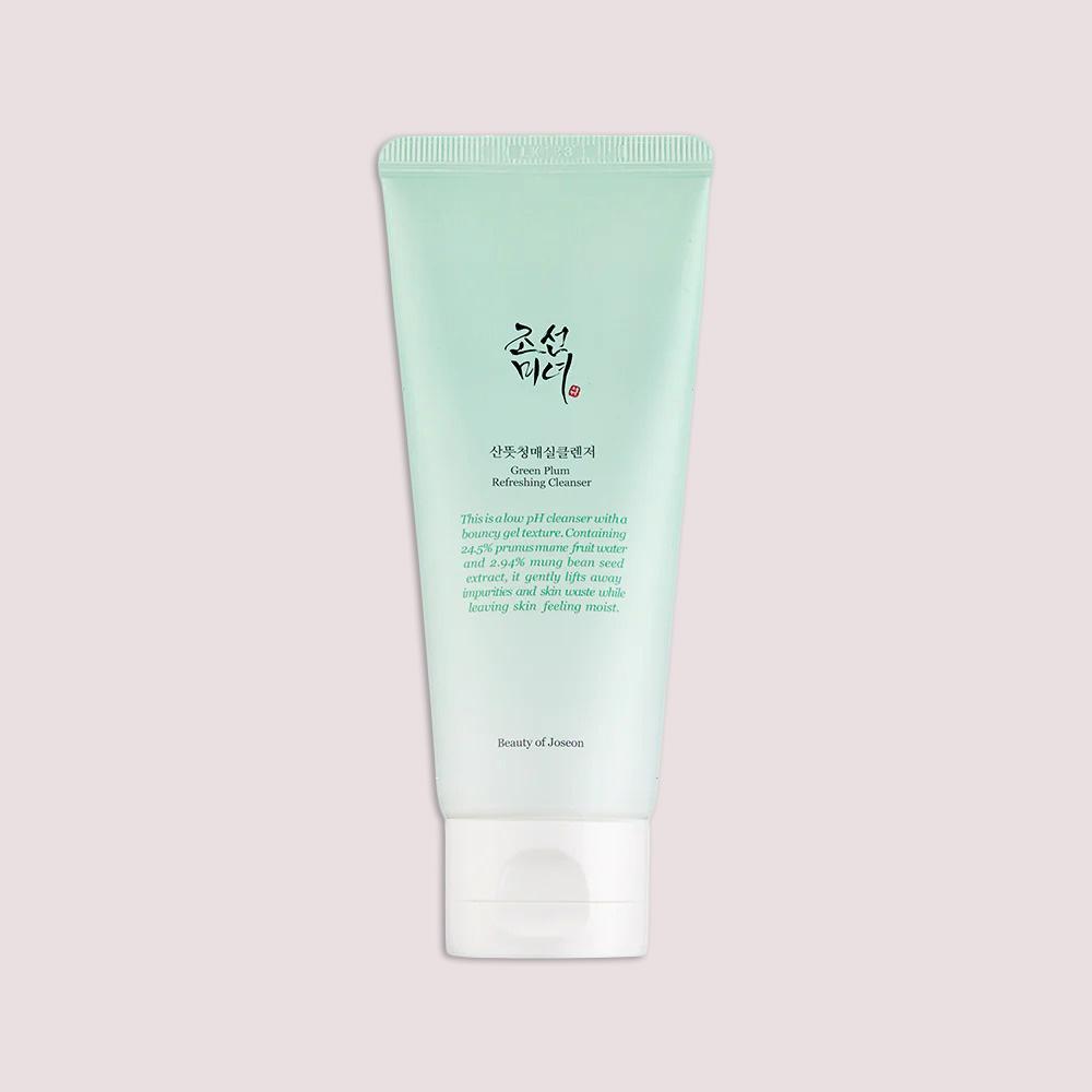 Green Plum Refreshing Cleanser 100ml